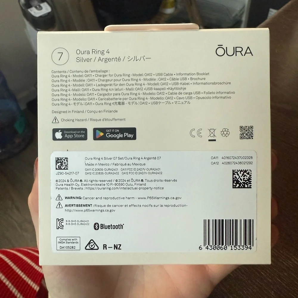 Oura Ring 4 in Silver